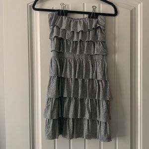 Hollister Strapless Gray Tiered Ruffle Dress - Size XS